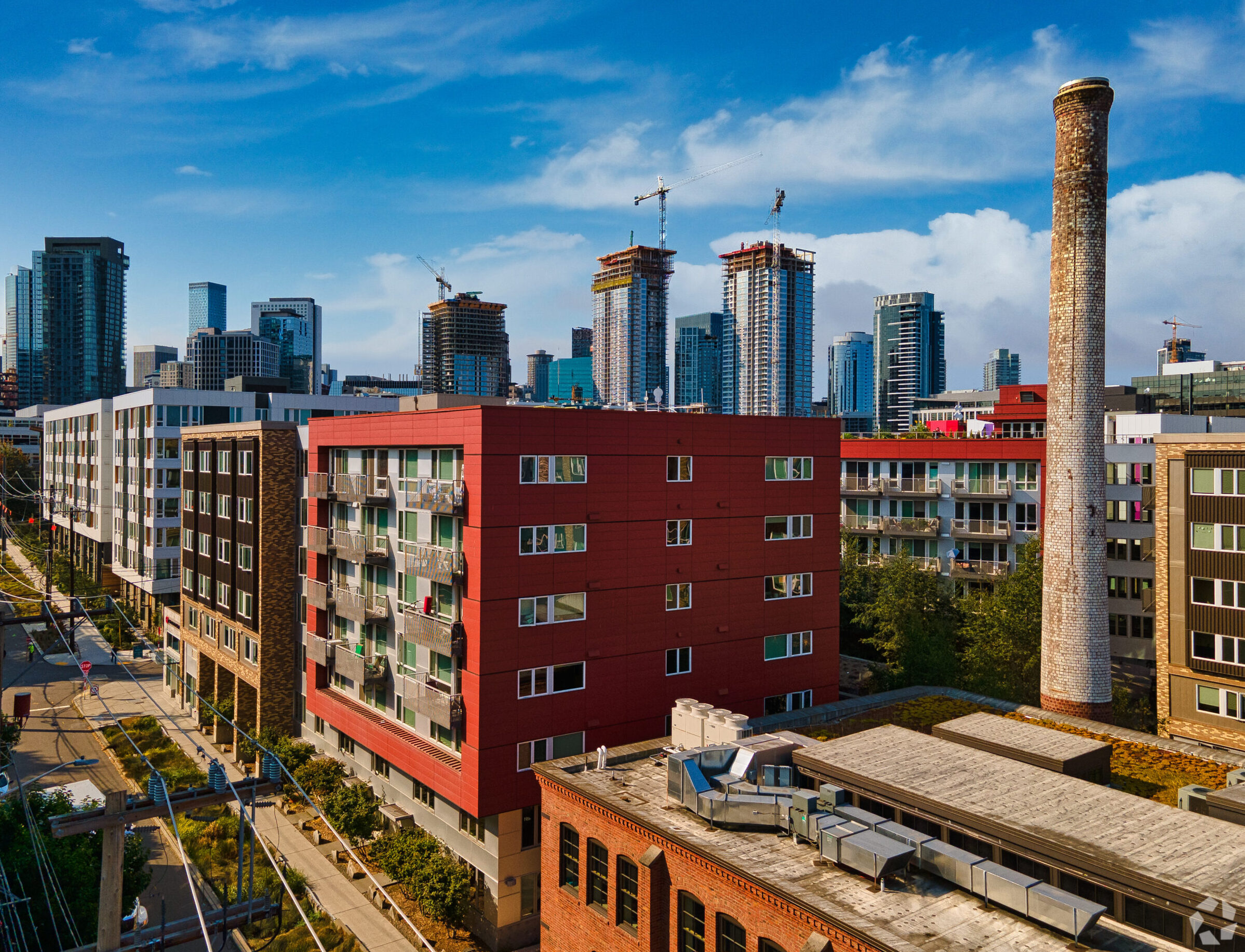 Full-block South Lake Union property sells at 25% discount