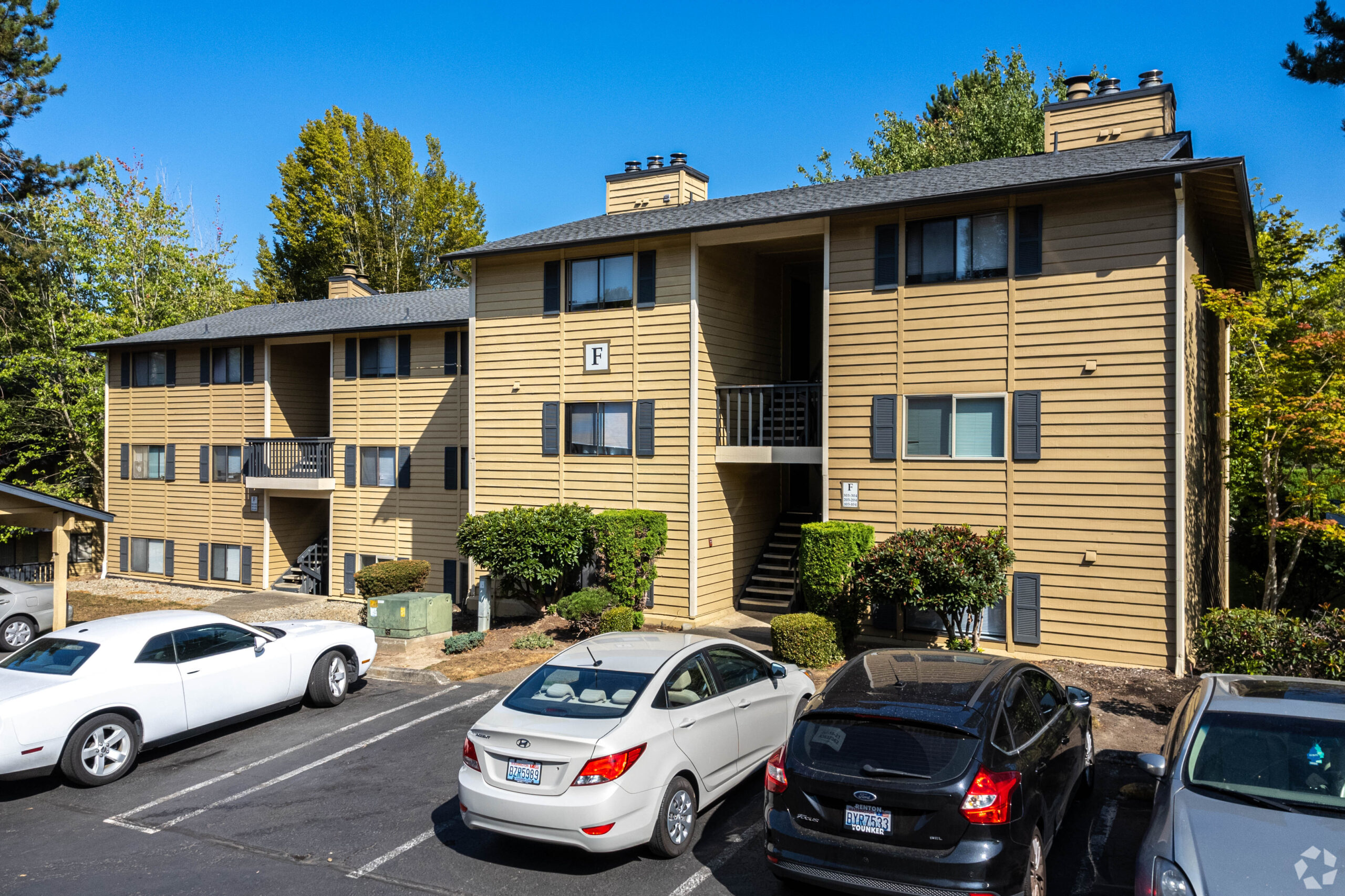 Timberlane Partners extends apartment buying spree in Greater Seattle